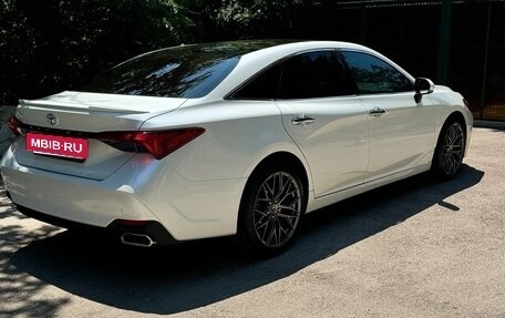 Toyota Avalon, 2022 год, 5 200 000 рублей, 4 фотография