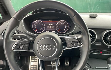 Audi TT, 2018 год, 4 000 000 рублей, 7 фотография