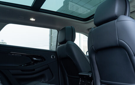 Land Rover Range Rover Evoque II, 2025 год, 6 700 000 рублей, 3 фотография