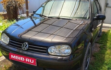 Volkswagen Golf IV, 2005 год, 450 000 рублей, 2 фотография