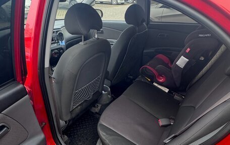 KIA Rio II, 2010 год, 630 000 рублей, 11 фотография