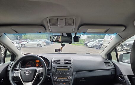 Toyota Avensis III рестайлинг, 2009 год, 955 000 рублей, 5 фотография