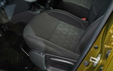 Renault Sandero II рестайлинг, 2017 год, 848 000 рублей, 15 фотография