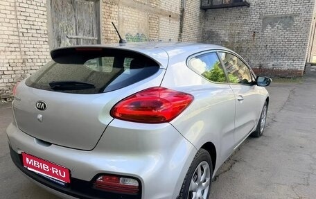 KIA cee'd III, 2014 год, 1 485 000 рублей, 24 фотография