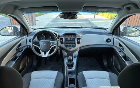 Chevrolet Cruze II, 2011 год, 320 000 рублей, 7 фотография