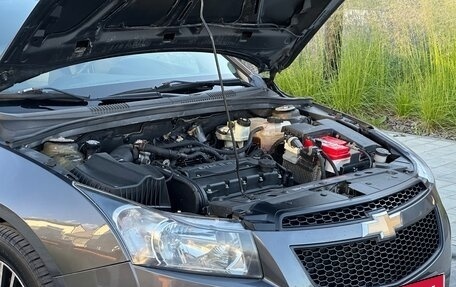 Chevrolet Cruze II, 2011 год, 320 000 рублей, 24 фотография