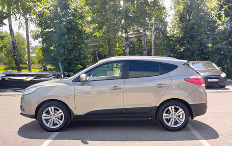 Hyundai ix35 I рестайлинг, 2011 год, 1 300 000 рублей, 12 фотография
