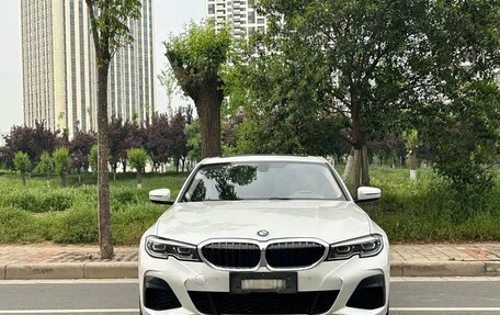 BMW 3 серия, 2022 год, 3 000 000 рублей, 2 фотография