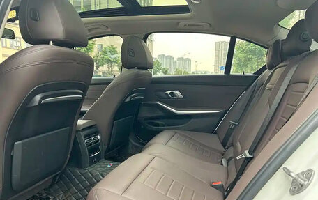 BMW 3 серия, 2022 год, 3 000 000 рублей, 9 фотография