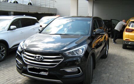 Hyundai Santa Fe III рестайлинг, 2016 год, 2 999 000 рублей, 1 фотография