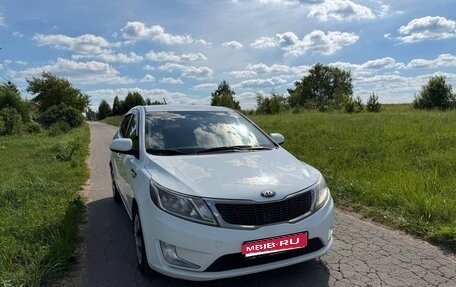 KIA Rio III рестайлинг, 2013 год, 730 000 рублей, 1 фотография