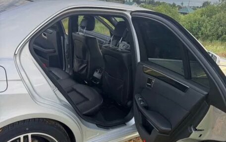 Mercedes-Benz E-Класс, 2010 год, 1 350 000 рублей, 8 фотография