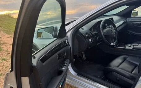 Mercedes-Benz E-Класс, 2010 год, 1 350 000 рублей, 6 фотография