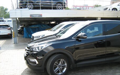 Hyundai Santa Fe III рестайлинг, 2016 год, 2 999 000 рублей, 3 фотография