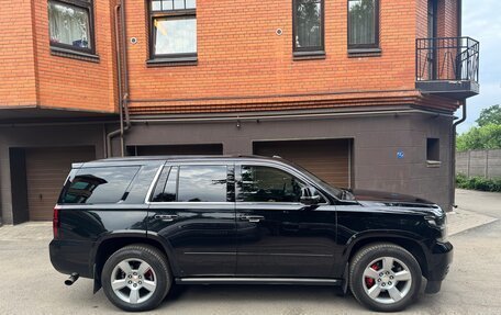 Chevrolet Tahoe IV, 2017 год, 3 950 000 рублей, 4 фотография