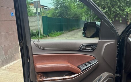 Chevrolet Tahoe IV, 2017 год, 3 950 000 рублей, 12 фотография