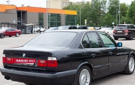 BMW 5 серия, 1995 год, 550 000 рублей, 4 фотография