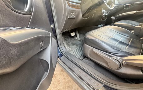 Hyundai Santa Fe III рестайлинг, 2012 год, 1 295 000 рублей, 7 фотография