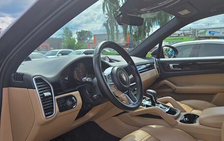 Porsche Cayenne III, 2018 год, 4 900 000 рублей, 16 фотография