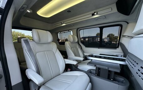 Hyundai Staria, 2022 год, 5 998 000 рублей, 32 фотография