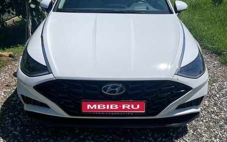 Hyundai Sonata VIII, 2023 год, 3 200 000 рублей, 1 фотография