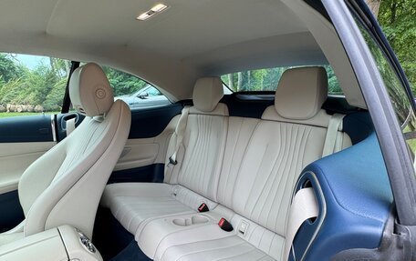 Mercedes-Benz E-Класс, 2018 год, 5 500 000 рублей, 18 фотография