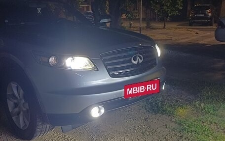 Infiniti FX I, 2002 год, 850 000 рублей, 30 фотография