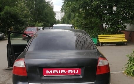 Audi A4, 2004 год, 430 000 рублей, 4 фотография