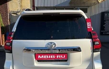 Toyota Land Cruiser Prado 150 рестайлинг 2, 2010 год, 2 699 000 рублей, 4 фотография
