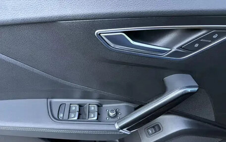 Audi Q2 I, 2022 год, 1 900 000 рублей, 10 фотография
