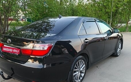 Toyota Camry, 2018 год, 2 550 000 рублей, 16 фотография