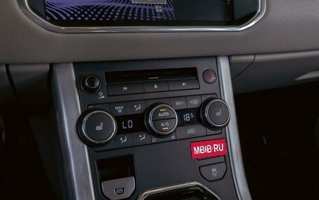Land Rover Range Rover Evoque I, 2013 год, 1 795 000 рублей, 15 фотография