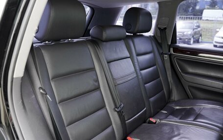 Volkswagen Touareg III, 2008 год, 1 070 000 рублей, 10 фотография