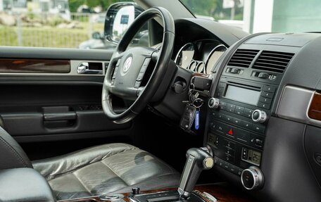 Volkswagen Touareg III, 2008 год, 1 070 000 рублей, 17 фотография