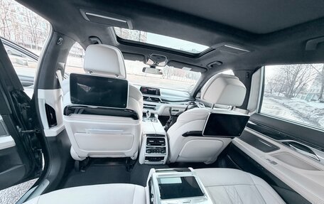 BMW 7 серия, 2020 год, 5 450 000 рублей, 9 фотография