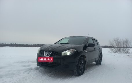 Nissan Qashqai, 2010 год, 899 999 рублей, 2 фотография