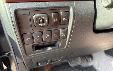 Toyota Land Cruiser 200, 2014 год, 2 950 000 рублей, 18 фотография