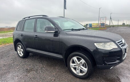 Volkswagen Touareg III, 2007 год, 545 000 рублей, 2 фотография