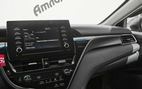 Toyota Camry, 2021 год, 2 600 000 рублей, 16 фотография