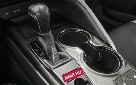Toyota Camry, 2021 год, 2 600 000 рублей, 19 фотография