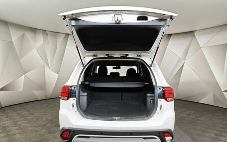 Mitsubishi Outlander III рестайлинг 3, 2019 год, 1 883 000 рублей, 12 фотография