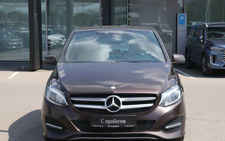 Mercedes-Benz B-Класс, 2017 год, 1 480 000 рублей, 2 фотография