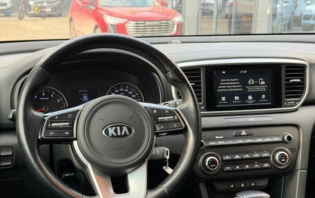 KIA Sportage IV рестайлинг, 2018 год, 2 149 000 рублей, 17 фотография