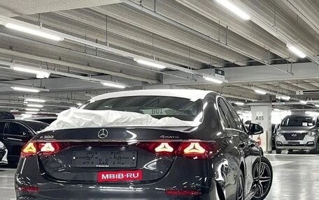 Mercedes-Benz E-Класс, 2026 год, 6 077 778 рублей, 3 фотография