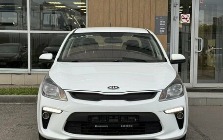 KIA Rio IV, 2017 год, 1 050 000 рублей, 2 фотография