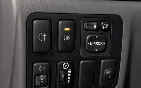 Toyota Land Cruiser Prado 120 рестайлинг, 2008 год, 1 619 000 рублей, 30 фотография