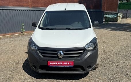 Renault Dokker, 2018 год, 700 000 рублей, 1 фотография
