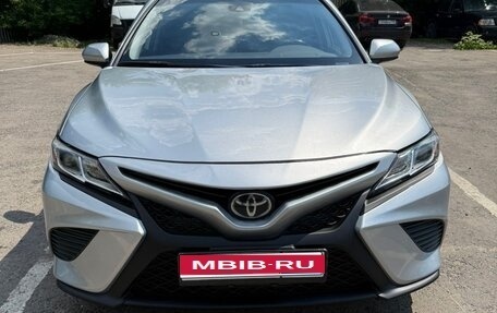 Toyota Camry, 2020 год, 2 500 000 рублей, 1 фотография