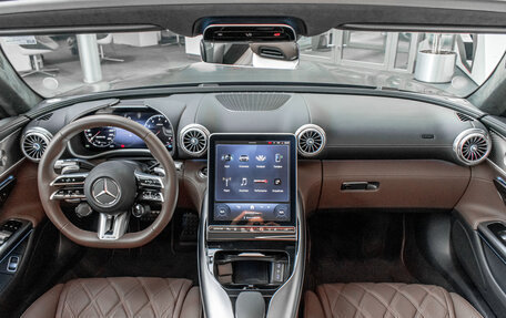 Mercedes-Benz SL-Класс AMG, 2024 год, 23 990 000 рублей, 7 фотография