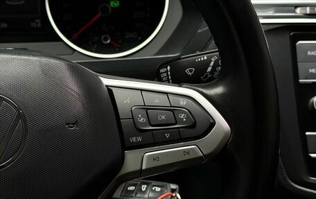 Volkswagen Tiguan II, 2021 год, 2 349 000 рублей, 20 фотография